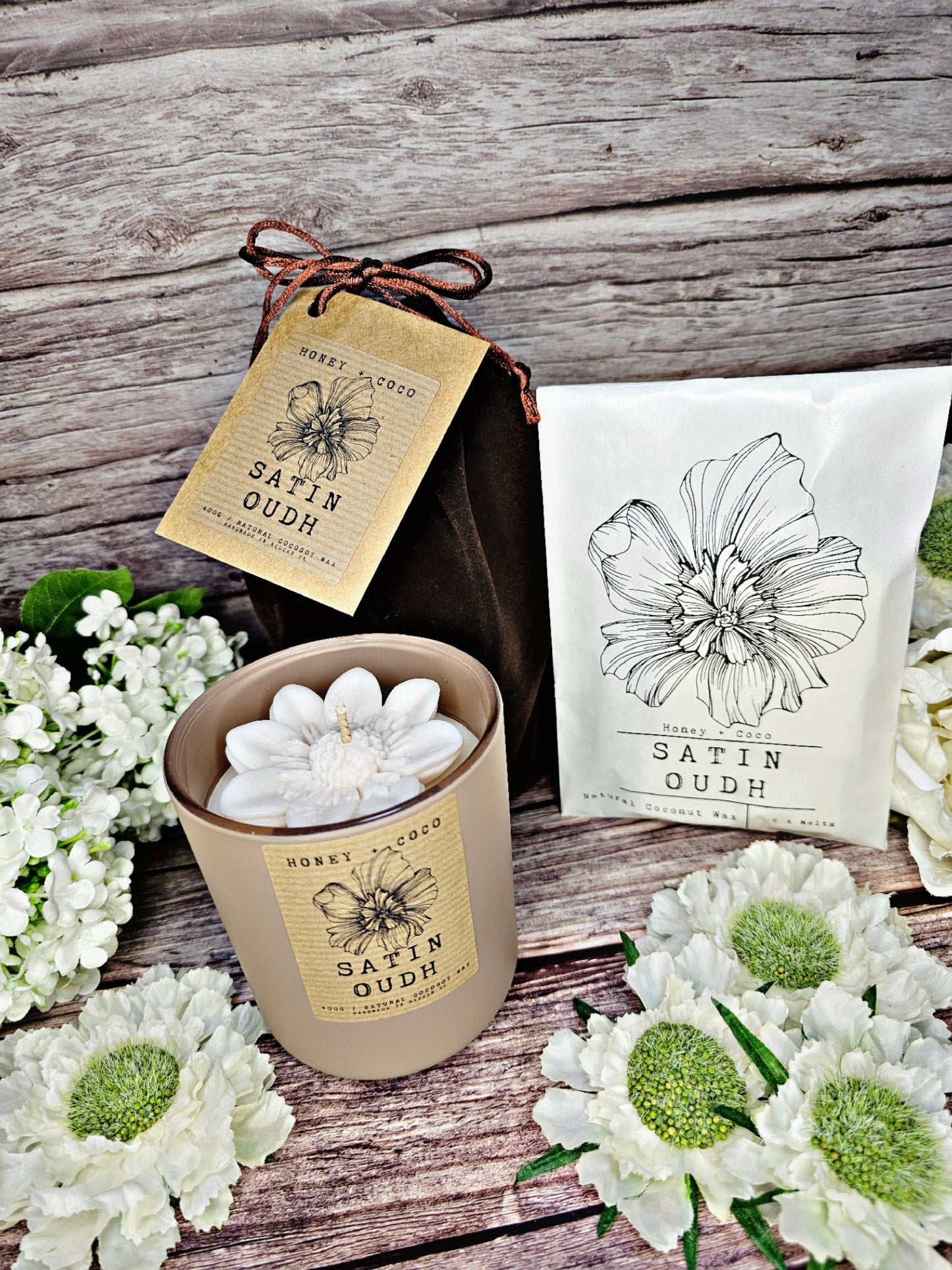 Satin Oud Candle